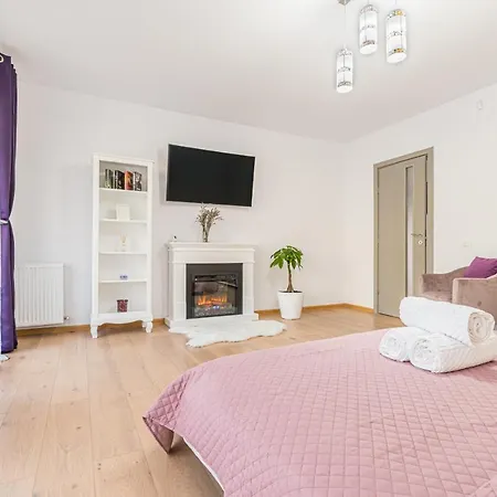 Lavender Coressi Apartment Brasov